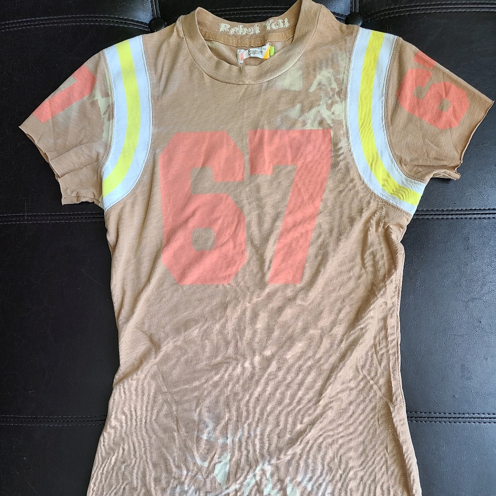 Vintage bleached screen top